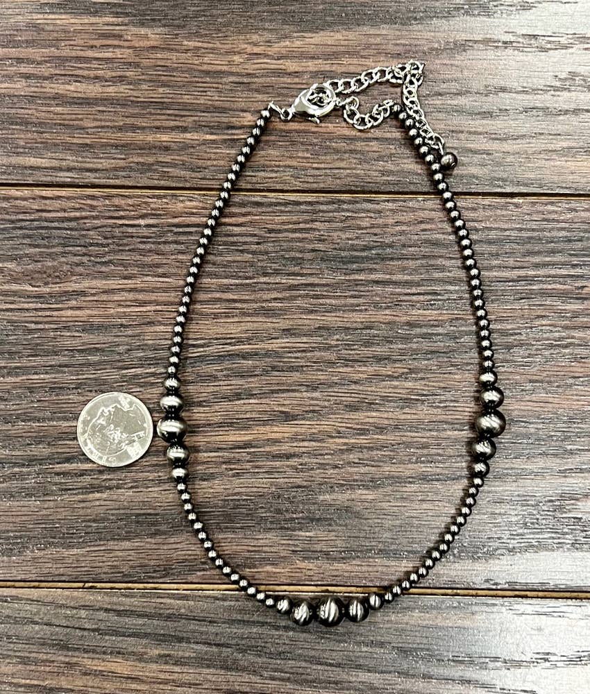 Handmade 15" Clustered Polish Navajo Necklace