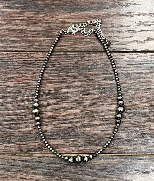 Handmade 15" Clustered Polish Navajo Necklace