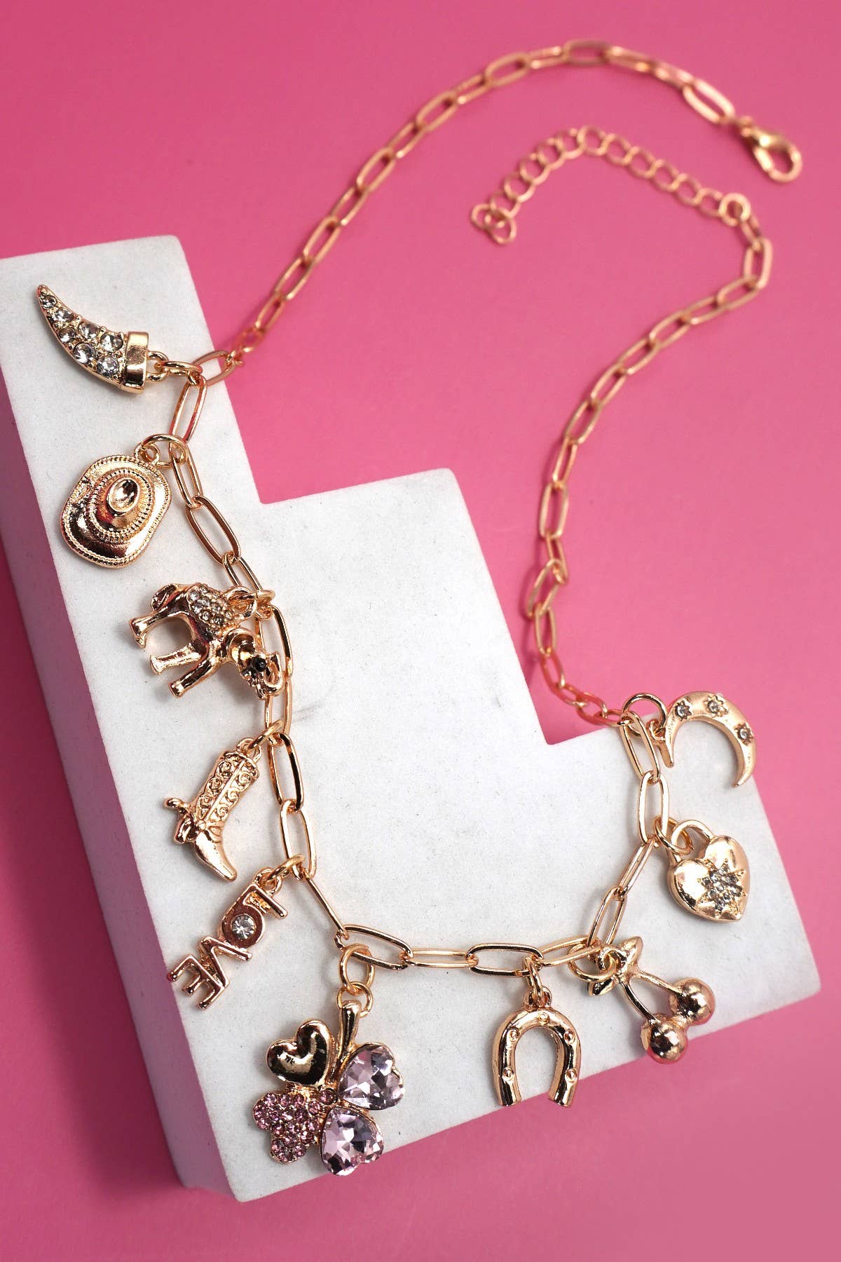 CHARM NECKLACE-WESTERN BOOTS HAT HORSESHOE HEART | 80N92178