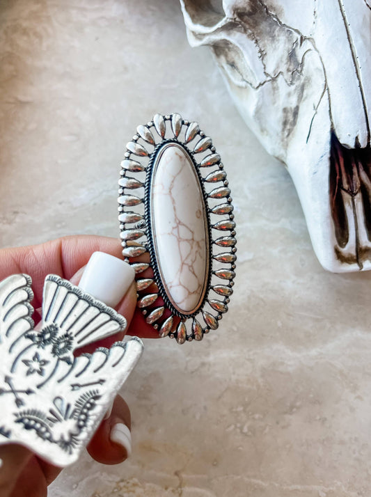 Oversized Oval Stone Ring
